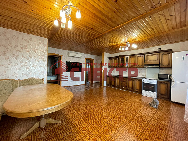 3-к квартира, 115 кв.м., улица Кирова, 22